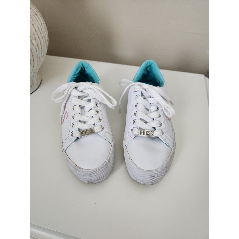 GUESS Women's White and Teal Sneakers Size 6 M